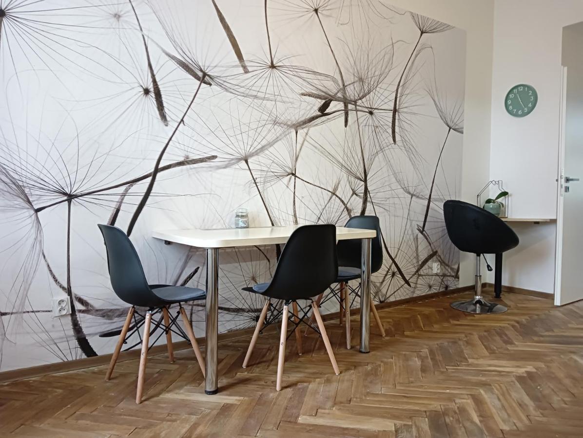 Apartman Hybesova2 เบอร์โน ภายนอก รูปภาพ